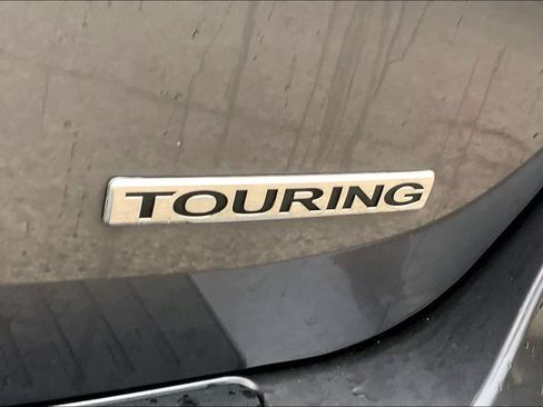 Used 2025 Honda Odyssey Touring image 10