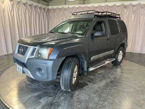 Used 2013 Nissan Xterra S w/ Value Package image 9
