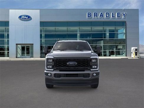 New 2025 Ford F350 XLT w/ Black Appearance Package image 6