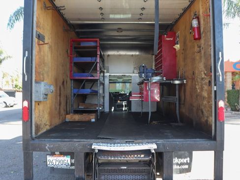 Used 2016 Ford E-450 and Econoline 450 Super Duty w/ Power Windows & Locks Group RWD image 8