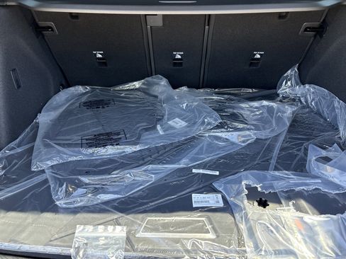 Used 2025 BMW X3 xDrive30i w/ Convenience Package image 33