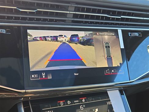 New 2026 Audi Q8 Premium image 18