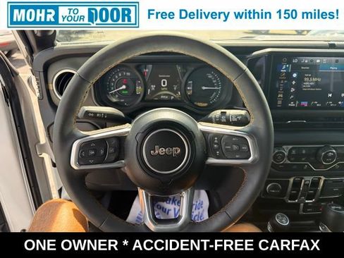 Used 2024 Jeep Wrangler High Altitude AWD/4WD image 33