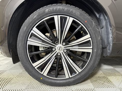 Used 2022 Volvo XC60 B5 Inscription w/ Advanced Package image 19