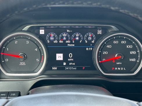 Used 2022 Chevrolet Silverado 2500 LTZ w/ LTZ Premium Package image 30