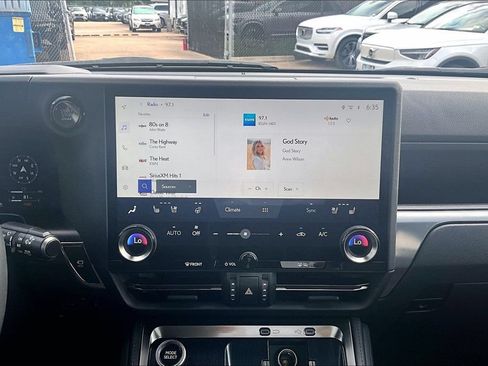 Used 2024 Lexus GX 550 AWD/4WD image 41