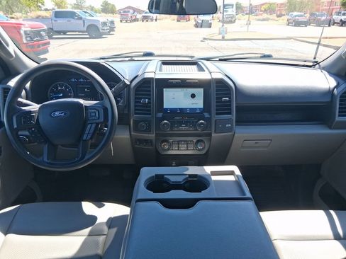 Used 2022 Ford F250 XL w/ Power Equipment Group AWD/4WD image 12