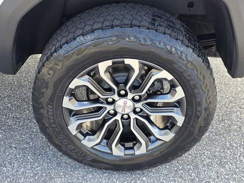 Used 2023 GMC Canyon Denali image 48