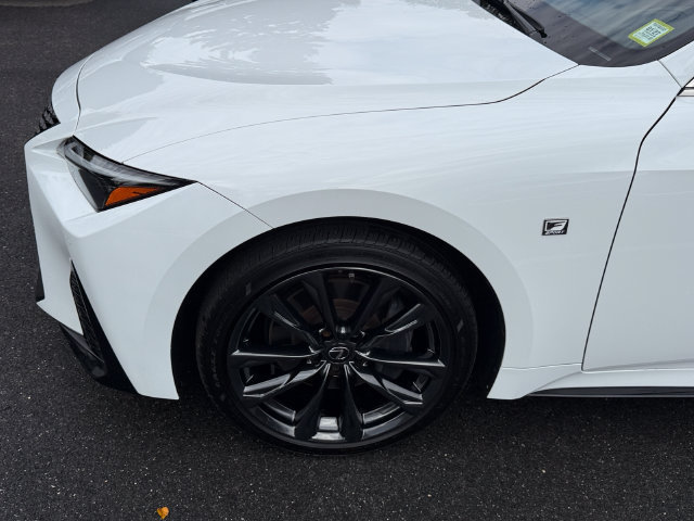 Used 2023 Lexus IS 350 F Sport AWD/4WD image 10