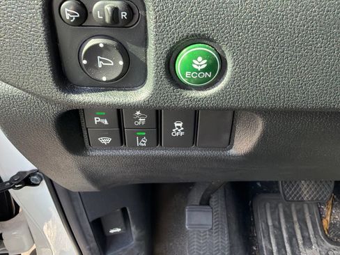 Used 2023 Honda Passport TrailSport image 11
