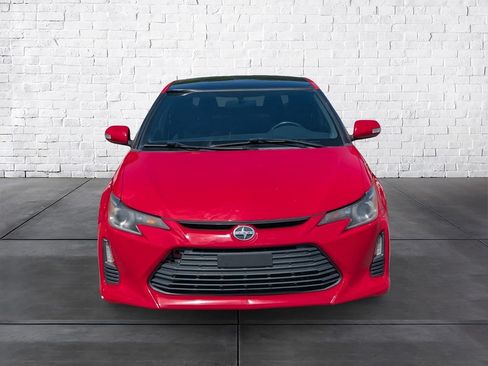 Used 2014 Scion tC FWD image 3