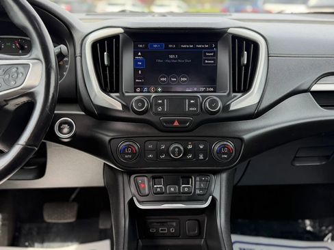 Used 2019 GMC Terrain SLT w/ Preferred Package AWD/4WD image 9