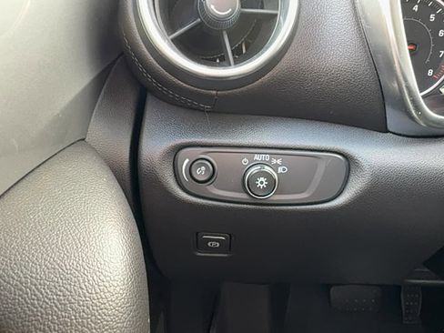 Used 2020 Chevrolet Blazer LT w/ Redline Edition image 19