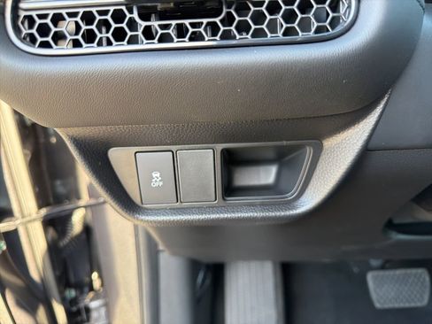 New 2026 Honda HR-V LX image 24