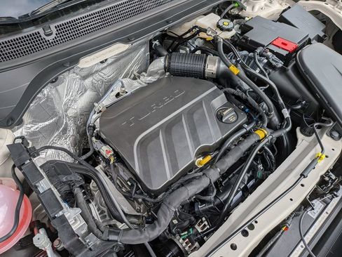 New 2026 Chevrolet Trax ACTIV w/ Driver Confidence Package image 12