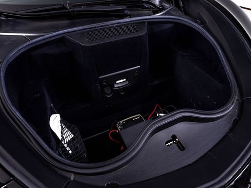 Used 2022 McLaren GT RWD image 25
