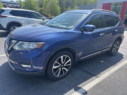 Used 2018 Nissan Rogue SL w/ Premium Package image 1