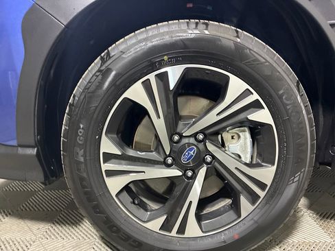 Used 2025 Subaru Crosstrek 2.0i Premium image 34