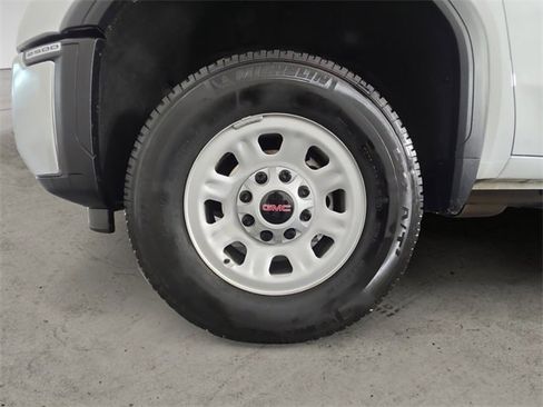 Used 2024 GMC Sierra 2500 Pro w/ Convenience Package image 14