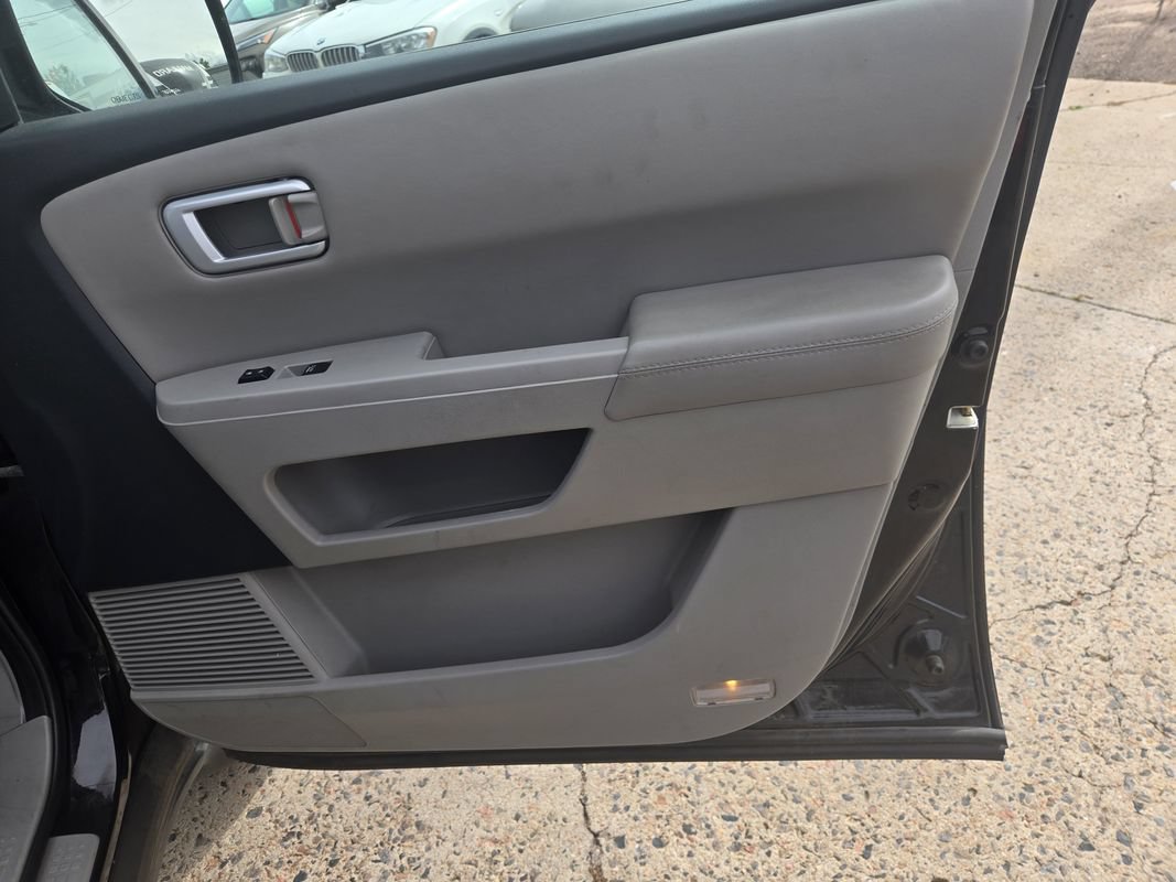 Used 2015 Honda Pilot EX-L image 25
