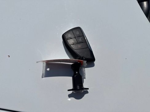 Used 2024 Chevrolet Blazer EV RS AWD/4WD image 28