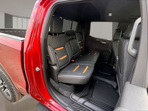New 2026 GMC Sierra 1500 AT4 w/ AT4 Premium Package AWD/4WD image 9