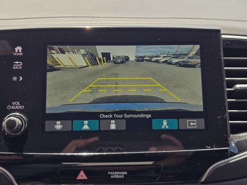 Used 2024 Honda Passport TrailSport image 31