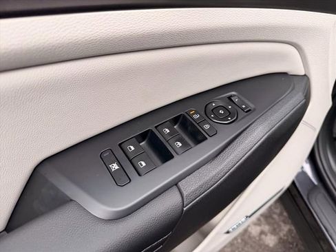 New 2026 Kia Sportage SX AWD/4WD image 11