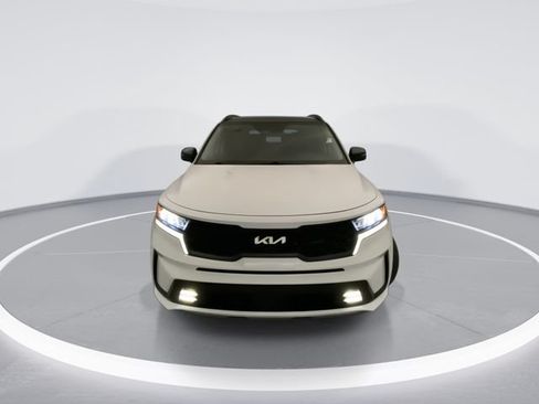 Used 2023 Kia Sorento SX FWD image 9