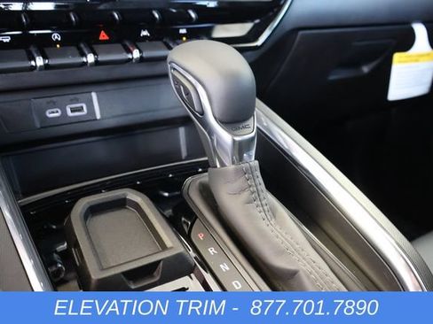 New 2026 GMC Canyon Elevation w/ Convenience Package RWD image 27