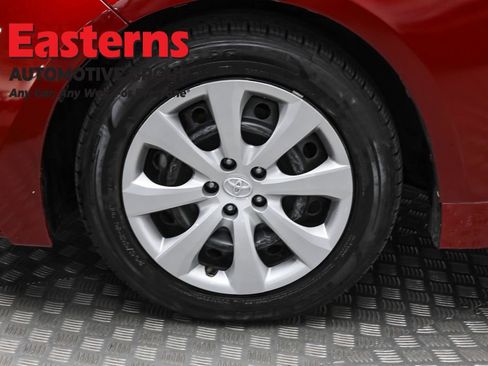 Used 2024 Toyota Corolla LE image 31