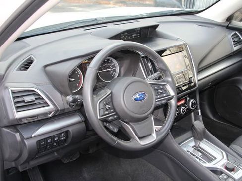 Used 2024 Subaru Forester Premium AWD/4WD image 19