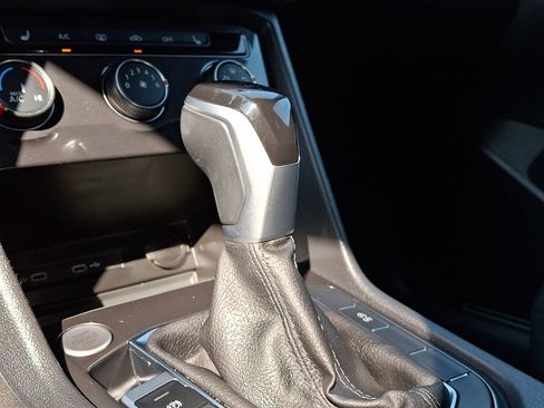 Used 2024 Volkswagen Tiguan Wolfsburg Edition FWD image 15