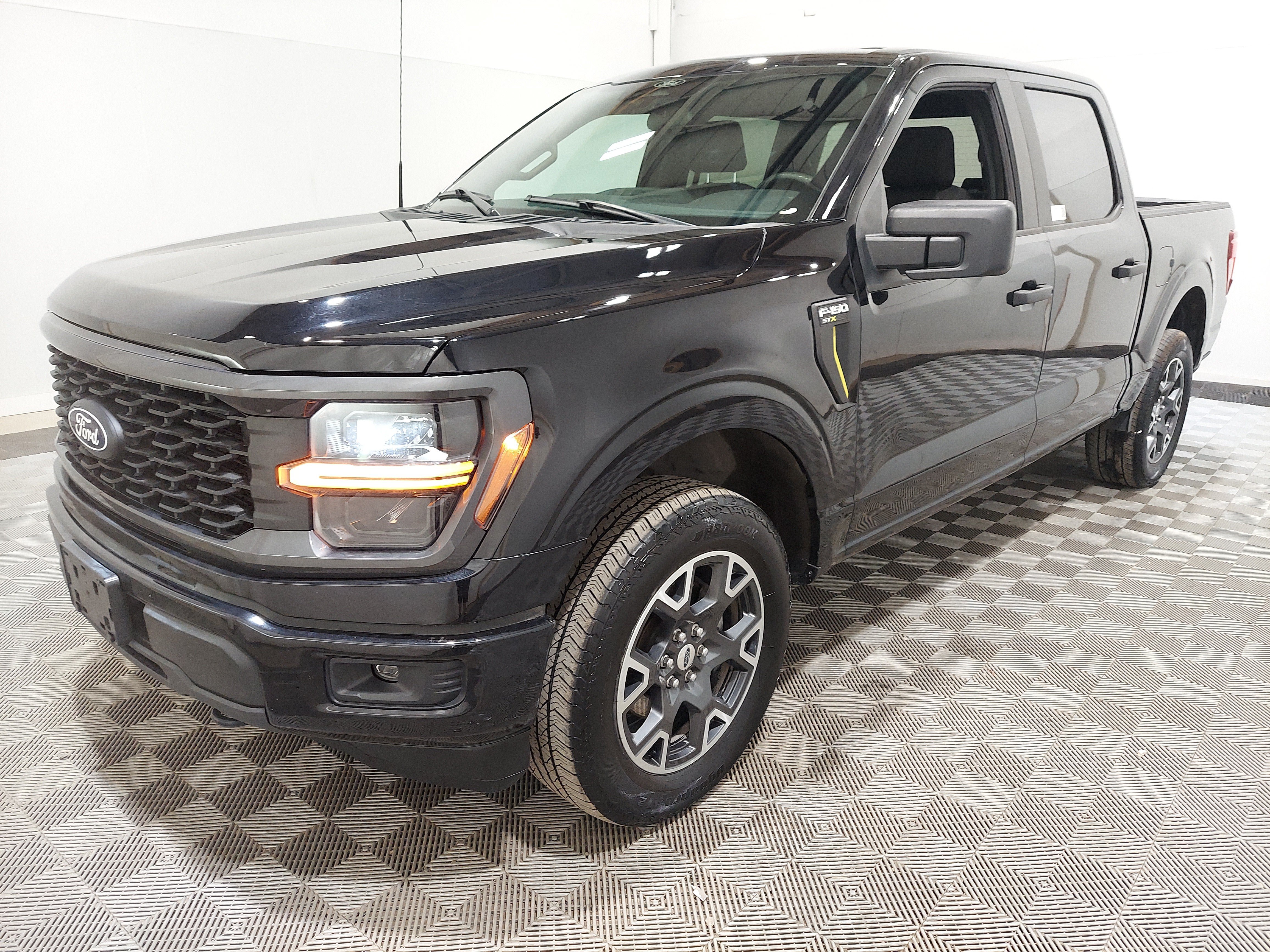 Used 2024 Ford F150 STX AWD/4WD image 1