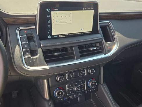 Used 2024 Chevrolet Tahoe Premier RWD image 19