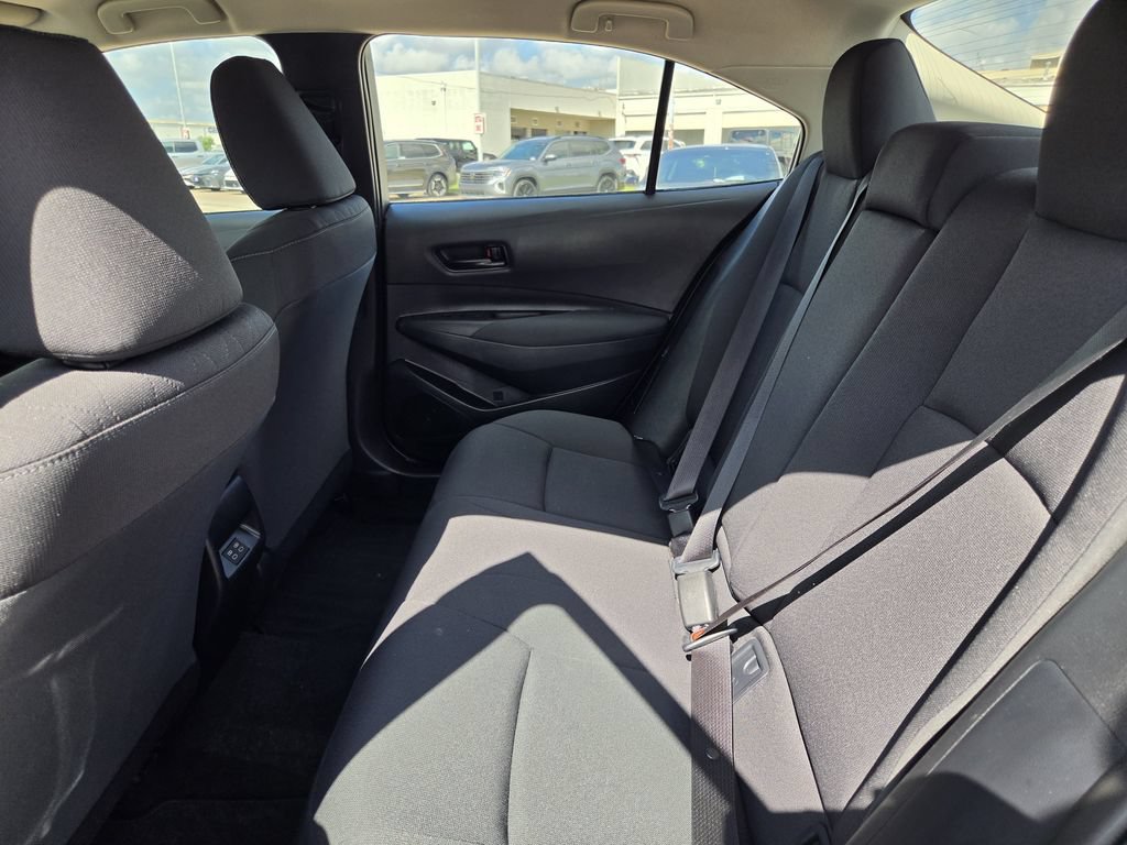 Used 2026 Toyota Corolla LE FWD image 26