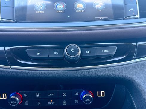 Certified 2018 Buick Enclave Avenir AWD/4WD image 34