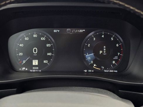 Used 2019 Volvo XC40 T5 R-Design AWD/4WD image 40