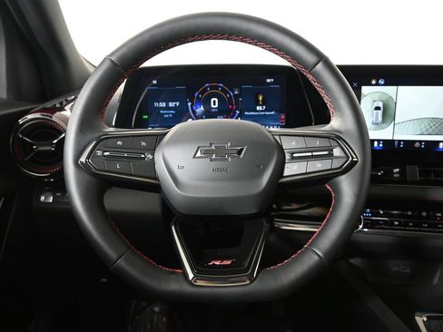 Used 2025 Chevrolet Equinox RS w/ Safety and Technology Package AWD/4WD image 35