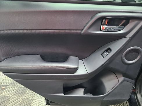 Used 2016 Subaru Forester 2.5i Limited AWD/4WD image 39