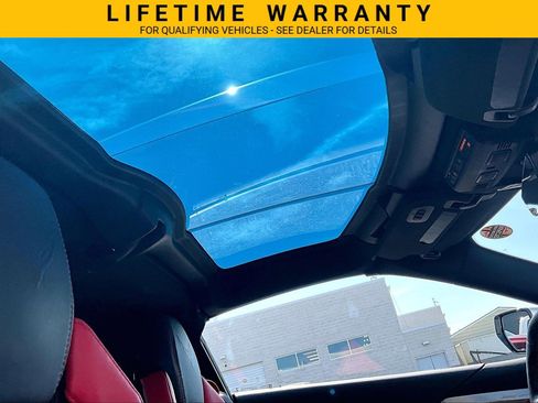 Used 2023 Chevrolet Corvette Stingray Preferred Cpe w/ Z51 Performance Package RWD image 18