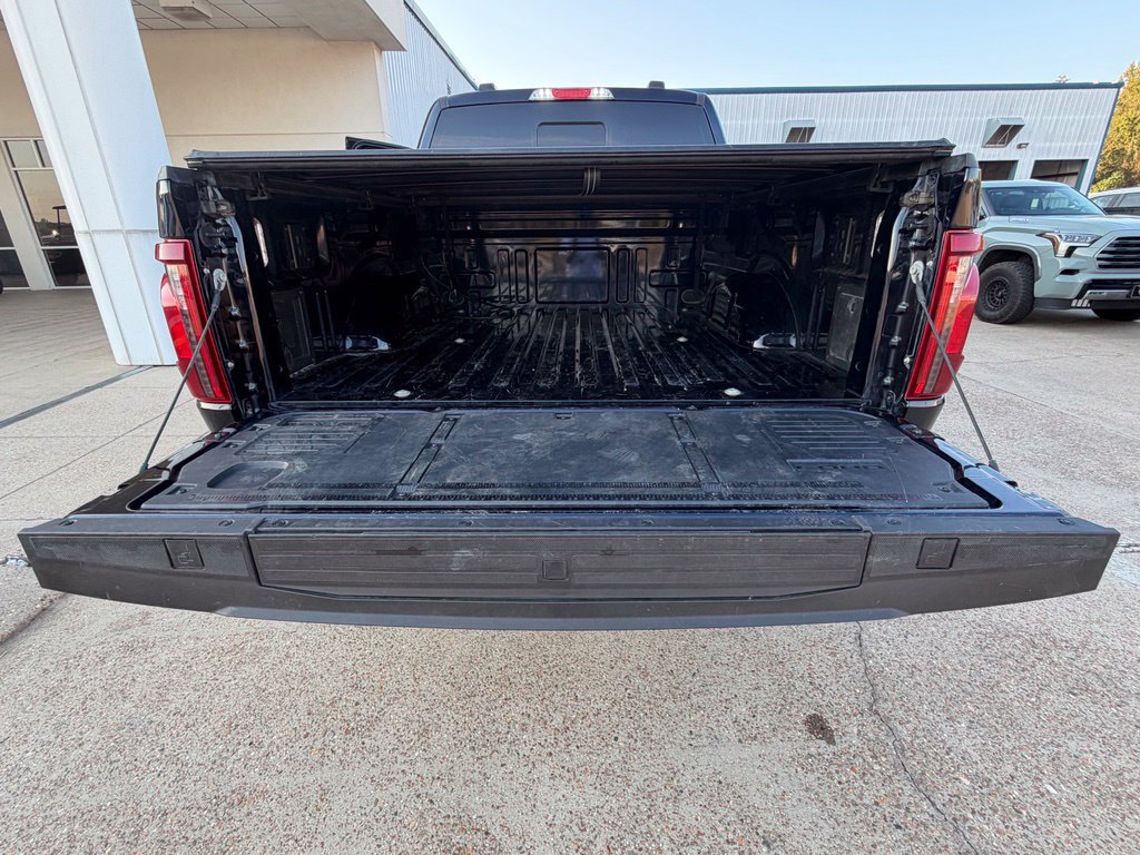 Used 2026 Ford F150 XLT w/ Equipment Group 302A MID AWD/4WD image 39