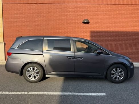 Used 2015 Honda Odyssey EX-L image 2