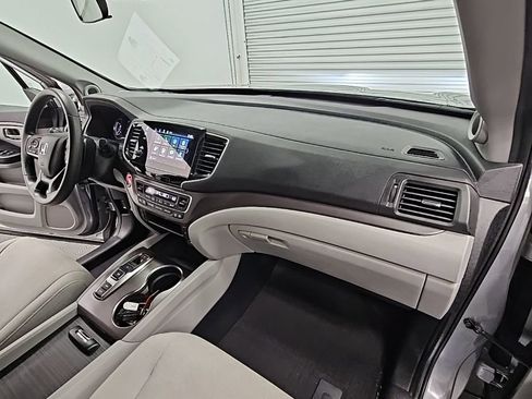 Used 2021 Honda Pilot EX image 40