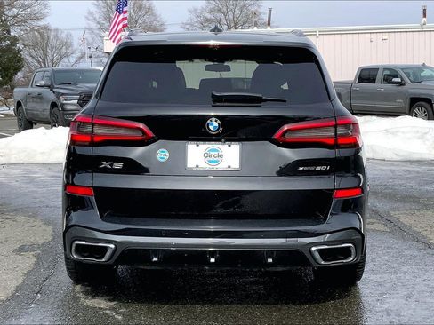 Used 2019 BMW X5 xDrive50i w/ M Sport Package image 4