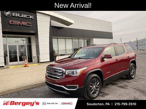 Used 2019 GMC Acadia SLT image 1