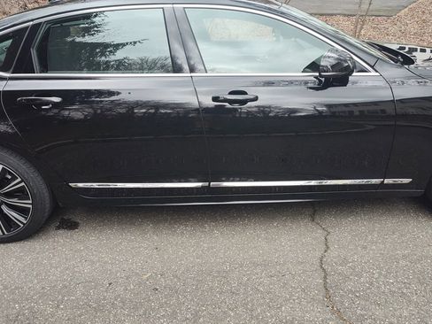 Used 2023 Volvo S90 B6 Plus AWD/4WD image 5