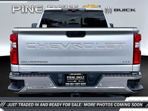 Used 2020 Chevrolet Silverado 2500 LTZ AWD/4WD image 4