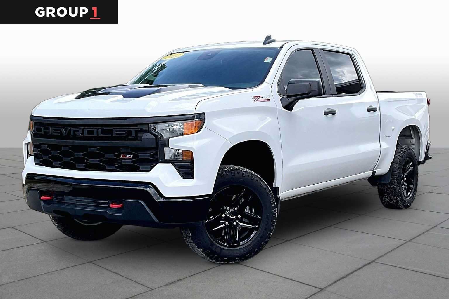 Used 2022 Chevrolet Silverado 1500 Custom Trail Boss AWD/4WD image 1