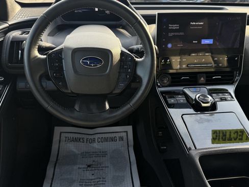 Used 2023 Toyota bZ4X AWD image 34